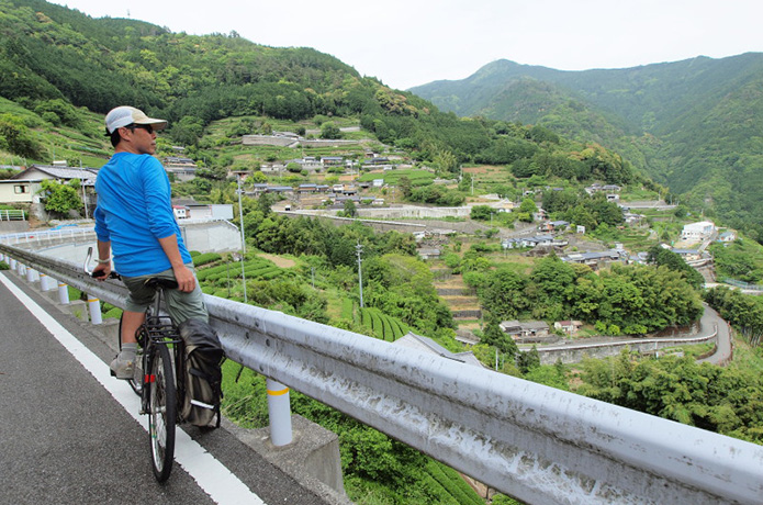 仁淀ブルーを旅する・2　「天界集落のサイクリング」