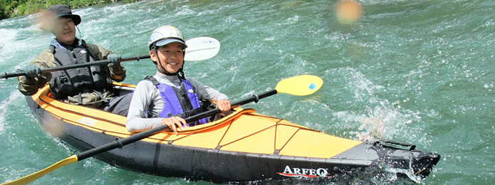 仁淀ブルーを旅する・4「親と子とカヌーと」