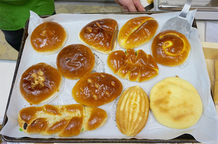 春だ！　巡ろうレトロなパン屋さん with ご当地ドリンク