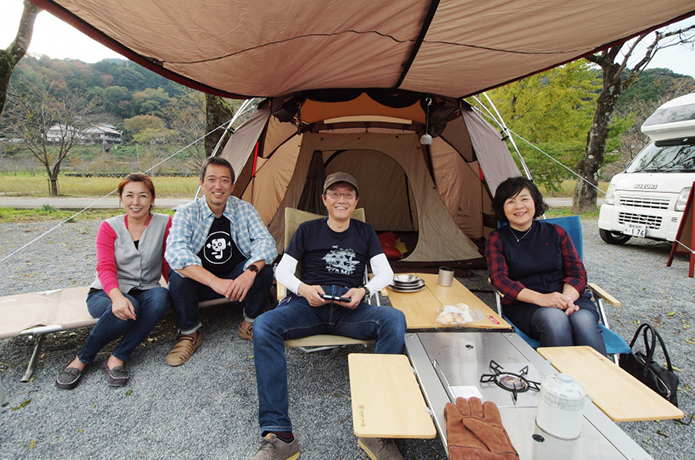 来春オープンの新キャンプ場について、町長たち大いに語る