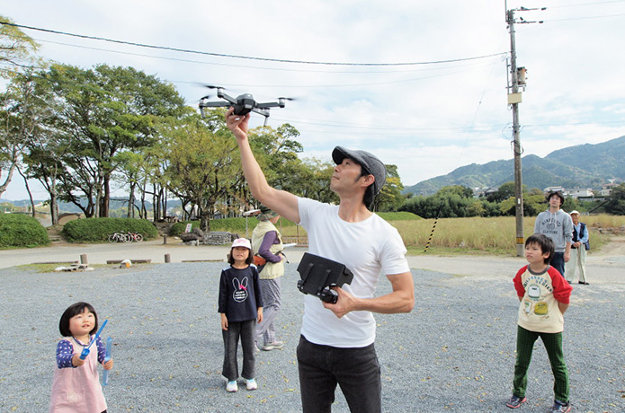 鳥の目になって、仁淀ブルーに出会う