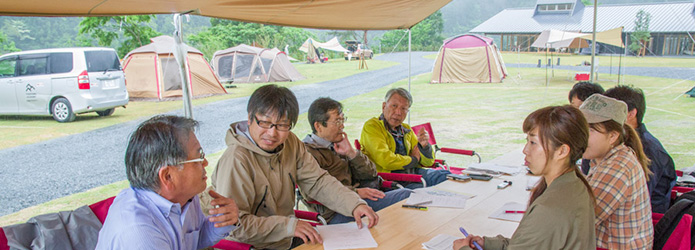 クリエイティブな会議をするなら、野に出でよ！