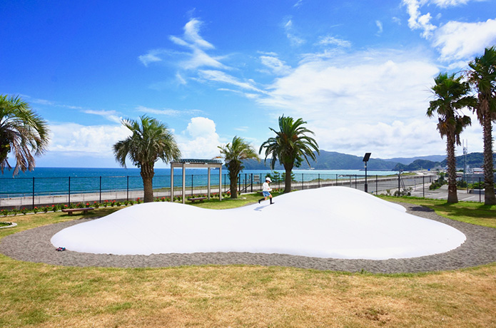 夏休みだよ！子どもが喜ぶ公園＆図書館へ行こう！