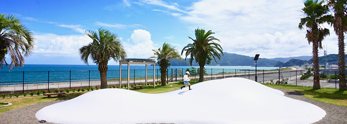 夏休みだよ！子どもが喜ぶ公園＆図書館へ行こう！