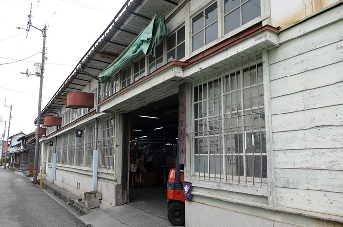 ＜高校生通信員スペシャル＞心休まる憩いの空間、歴史を感じる建築物。高校生が訪ねる「佐川酒蔵ロード」