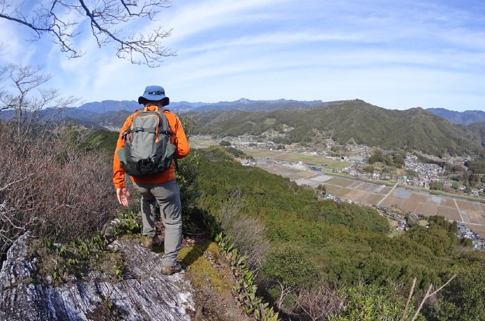日高村の低山でプチ修験者になってみよう！