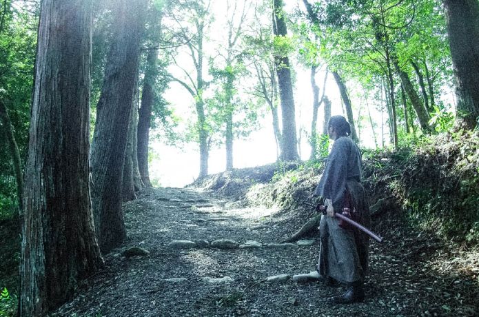 龍馬はこの道を通って脱藩した？　朽木峠へ古道歩き